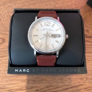 Marc by Marc Jacobs MBM 8649